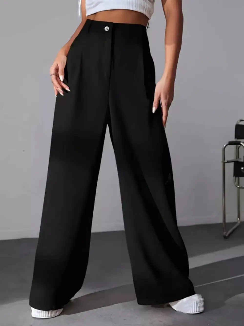 Classic Wide Leg Pleated Pants
