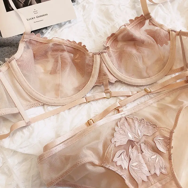 Adjustable Ribbon Lace Lingerie Set