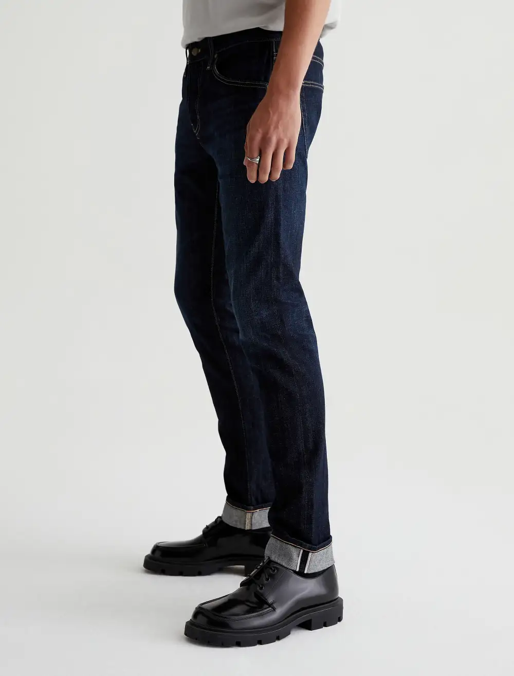 Men's Modern Slim Selvedge Twill Jeans
