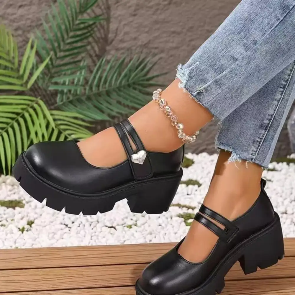 Relaxed Round Toe Block Heel Loafers