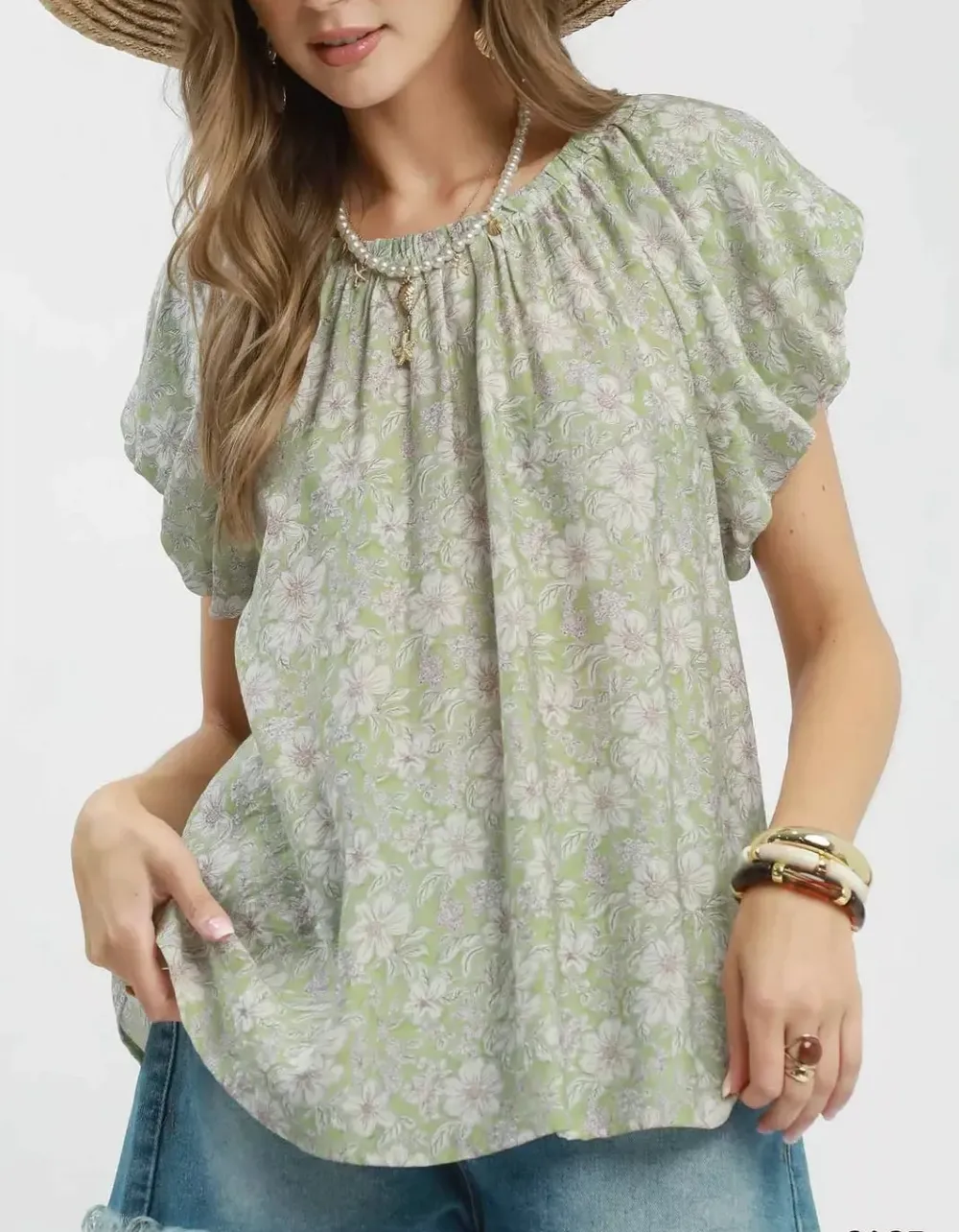 Floral Print Puff Sleeve Gathered Round Neck Pleat Detail Blouse