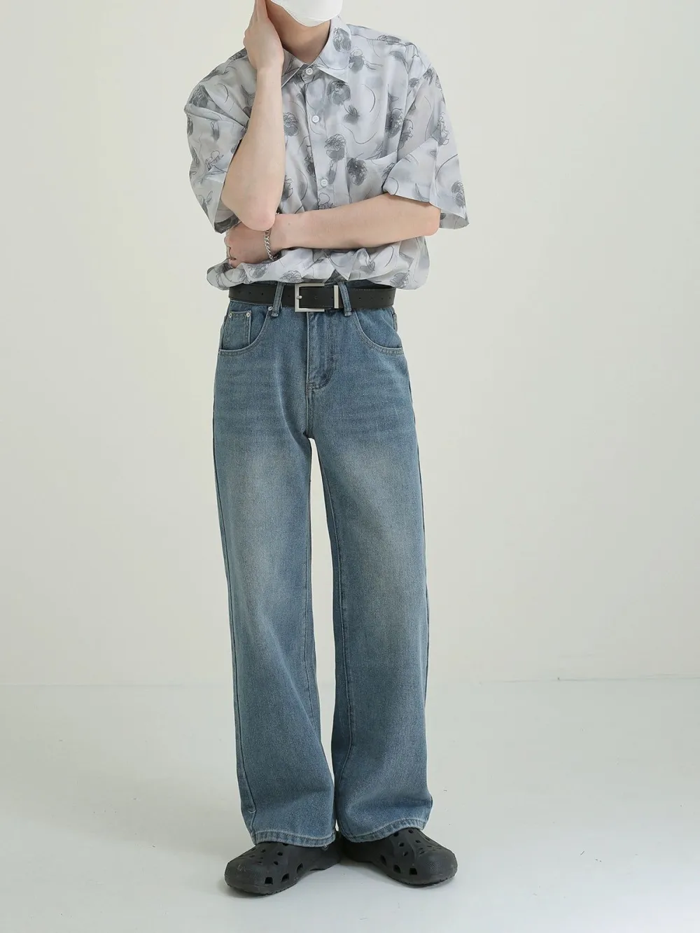 Basic Washed Straight Leg Jeans