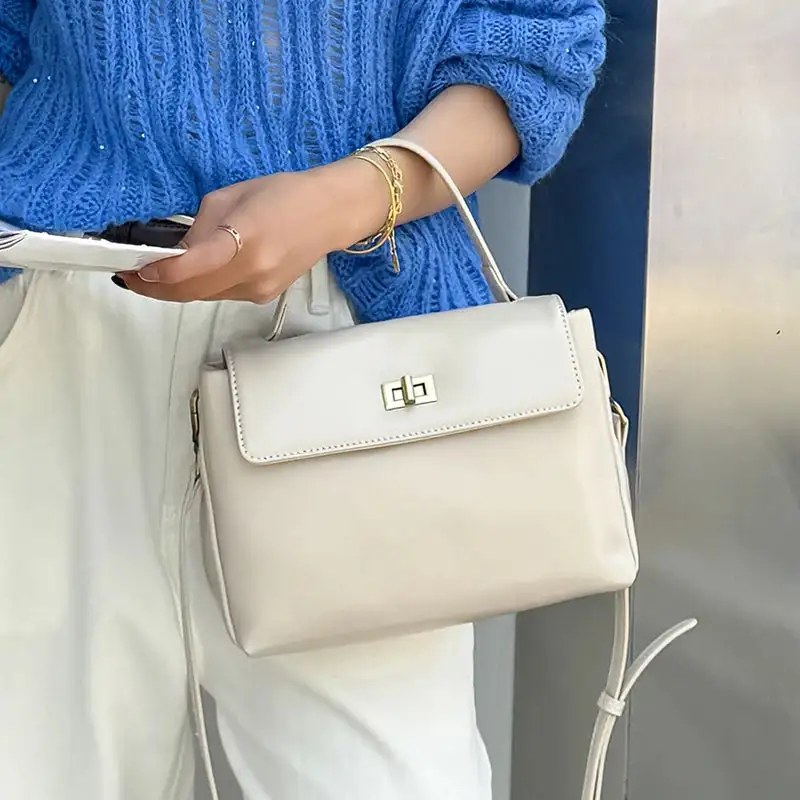 Classic Casual: Genuine Leather Luxury Handbag
