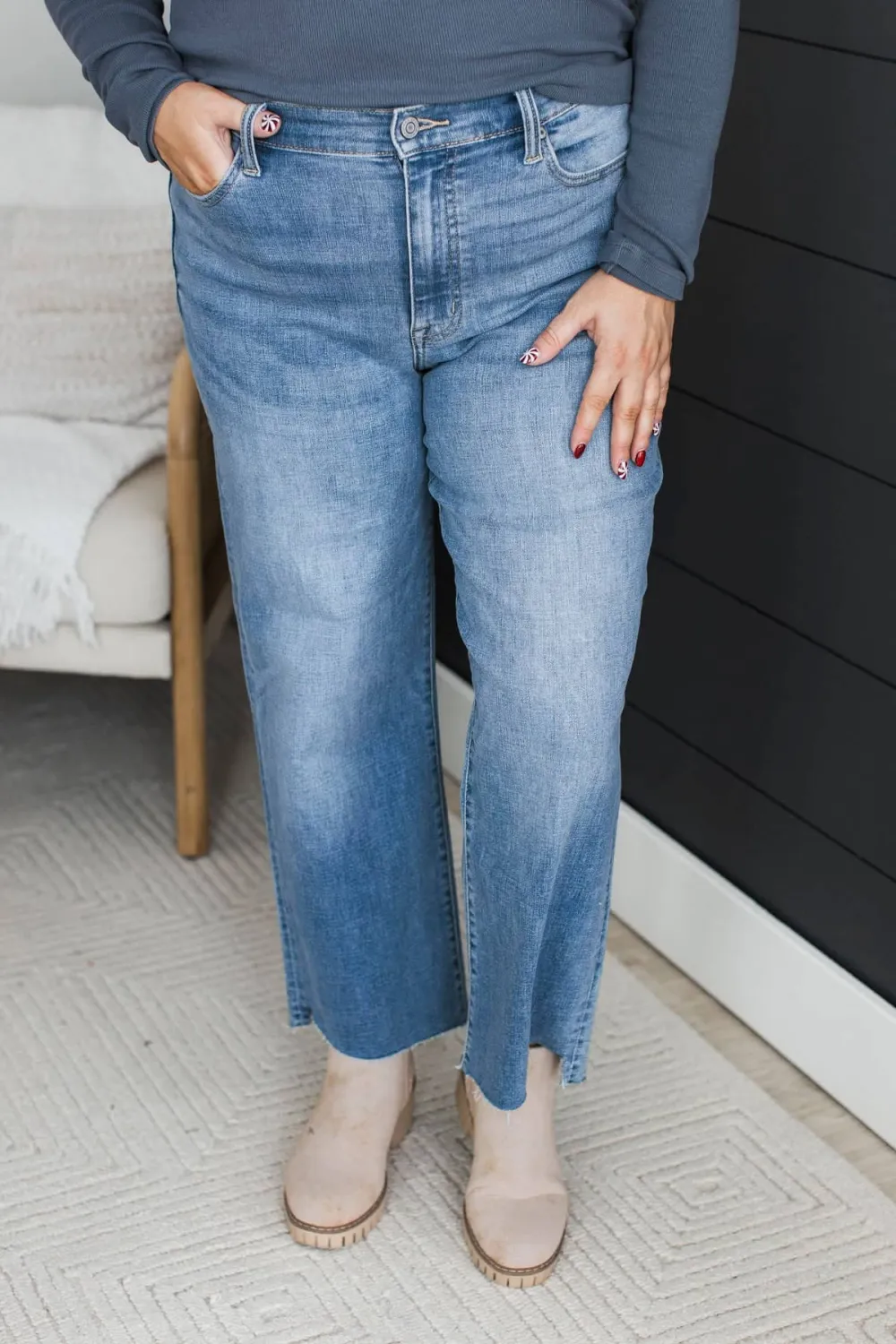 High-Rise Cropped Straight Leg Clean Finish Everyday Jeans