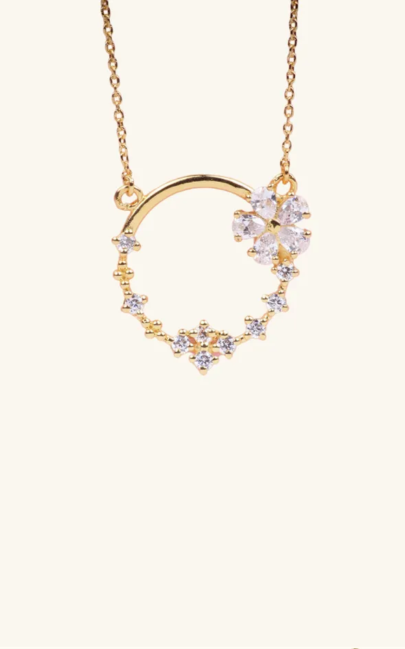 Floral Round Necklace