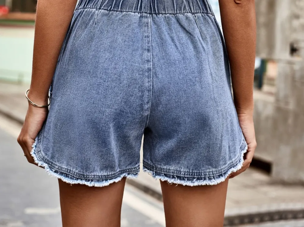 Elastic Waist Raw-Hem Denim Shorts