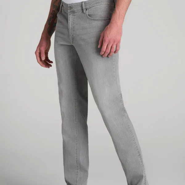 Men's Everyday Tapered Jeans