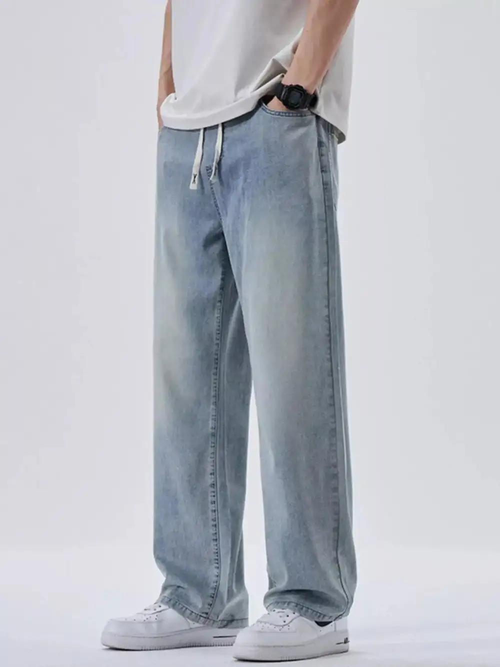 Modern Wide Leg Jeans