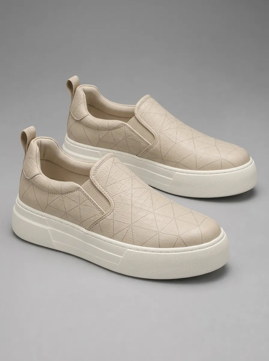Men's Geometric Pattern Skate Shoes