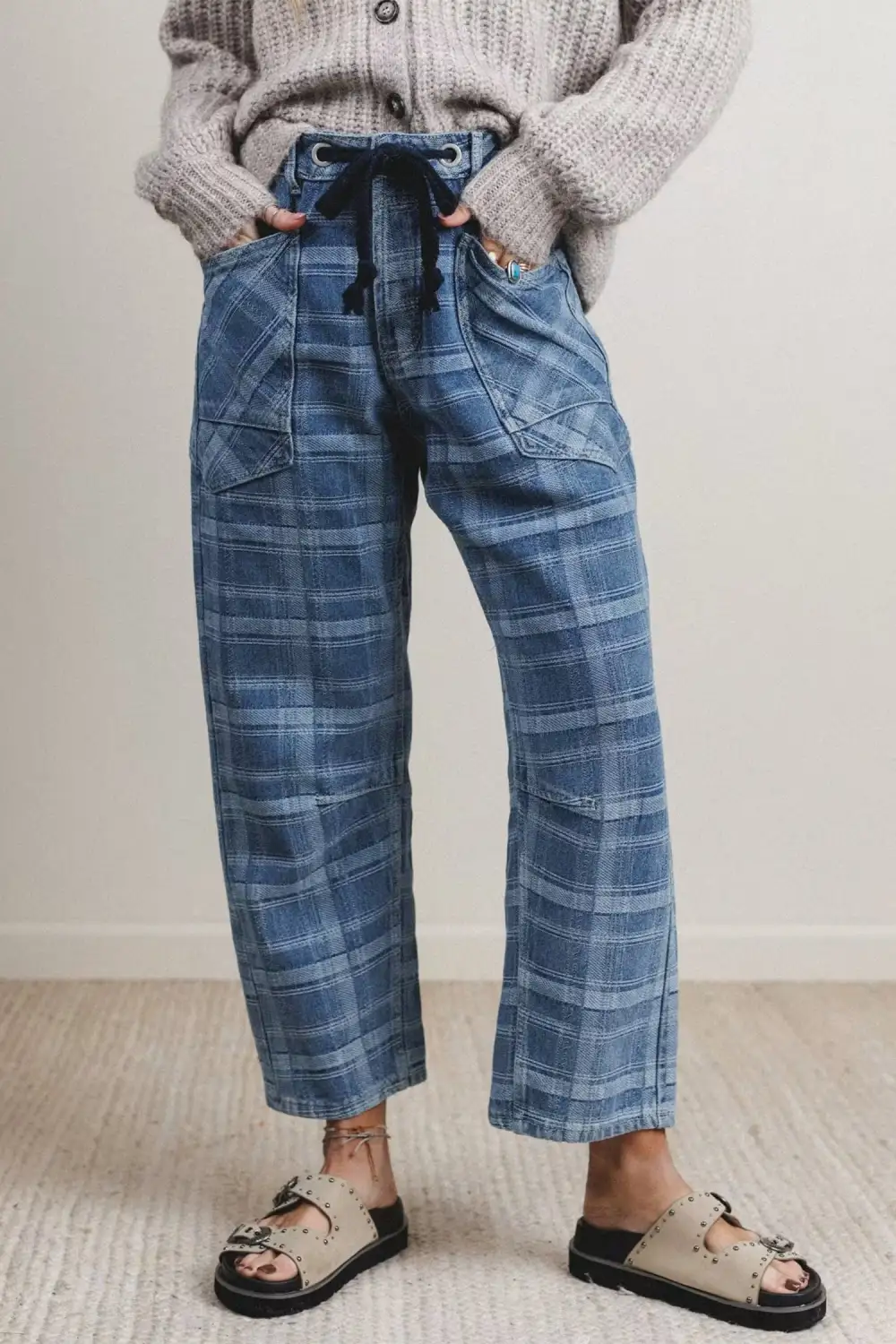 Women's Plaid Denim Grommet Drawstring Waist Ankle Length Jeans