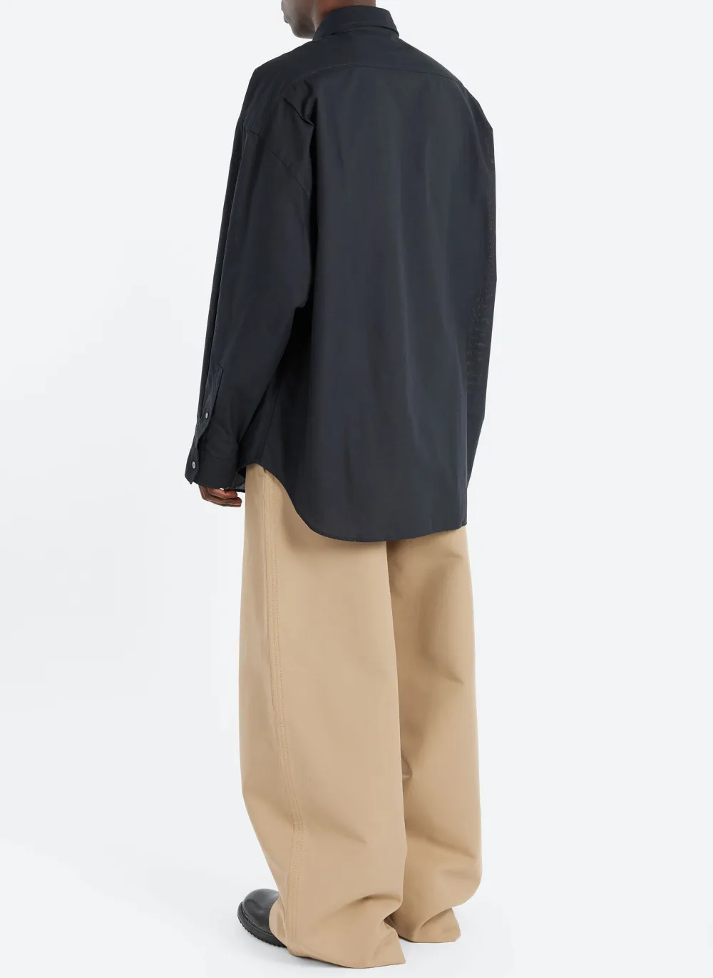 Men's Point Collar Relaxed Fit Shirt