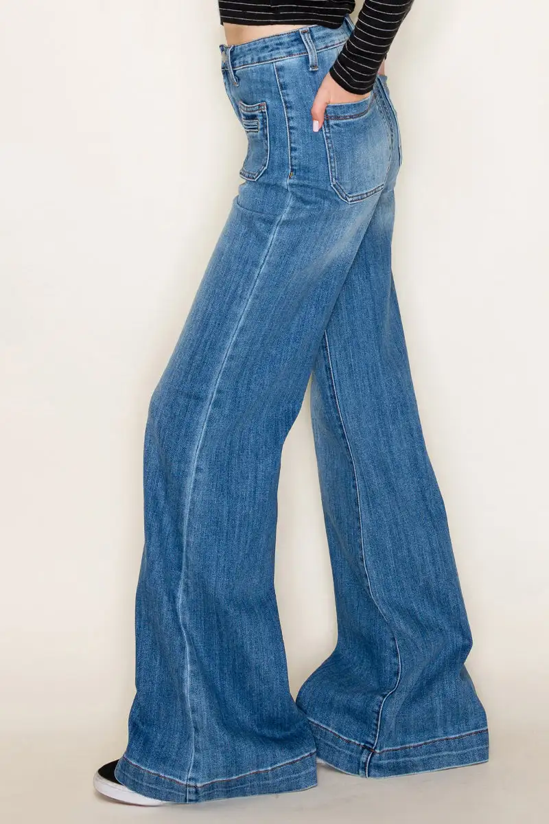 Women's High Rise Patch Pocket Wide Leg Stretch Denim Jeans