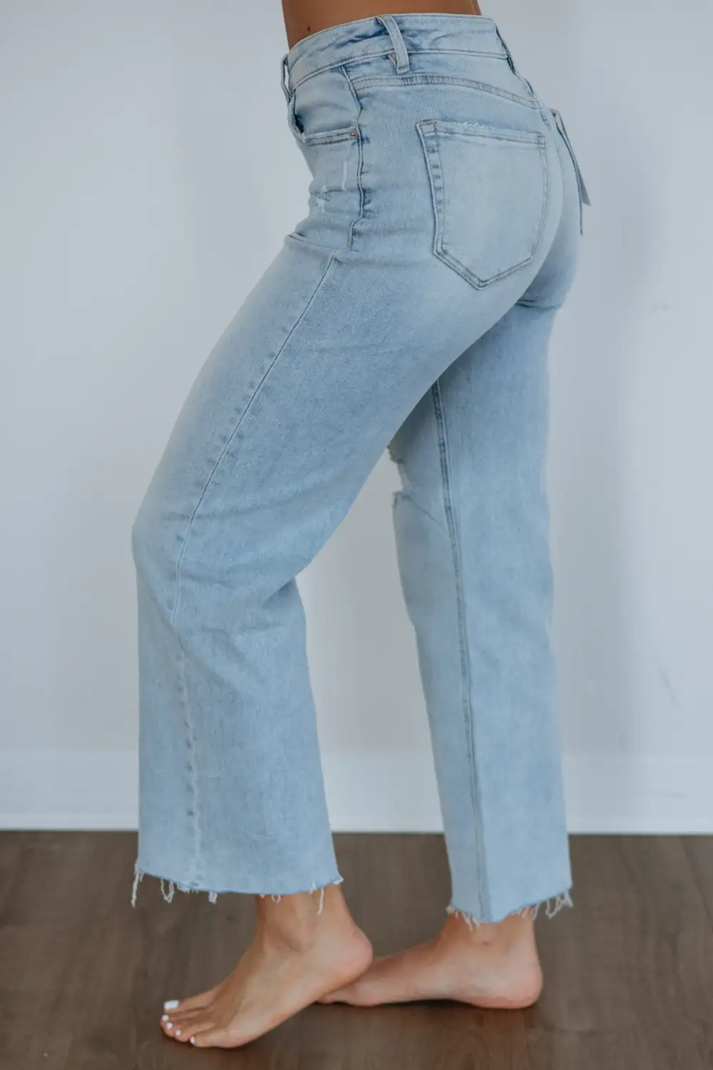 Women's Ultra High Rise Wide Leg Slim Fit Jeans