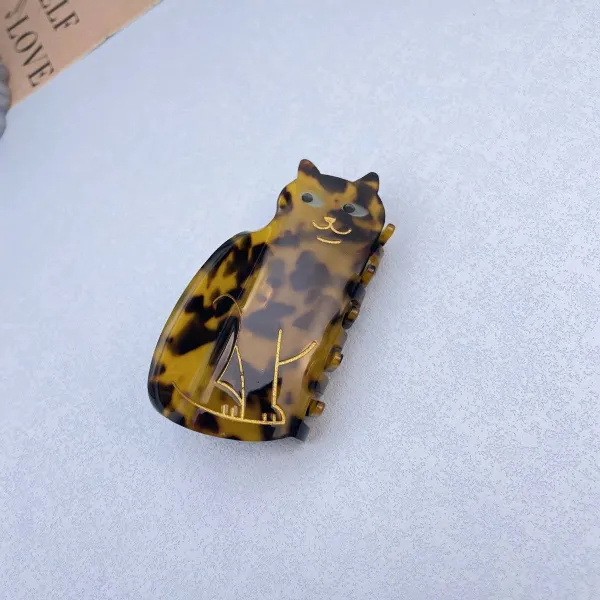 Playful Cat Pattern Hair Claw