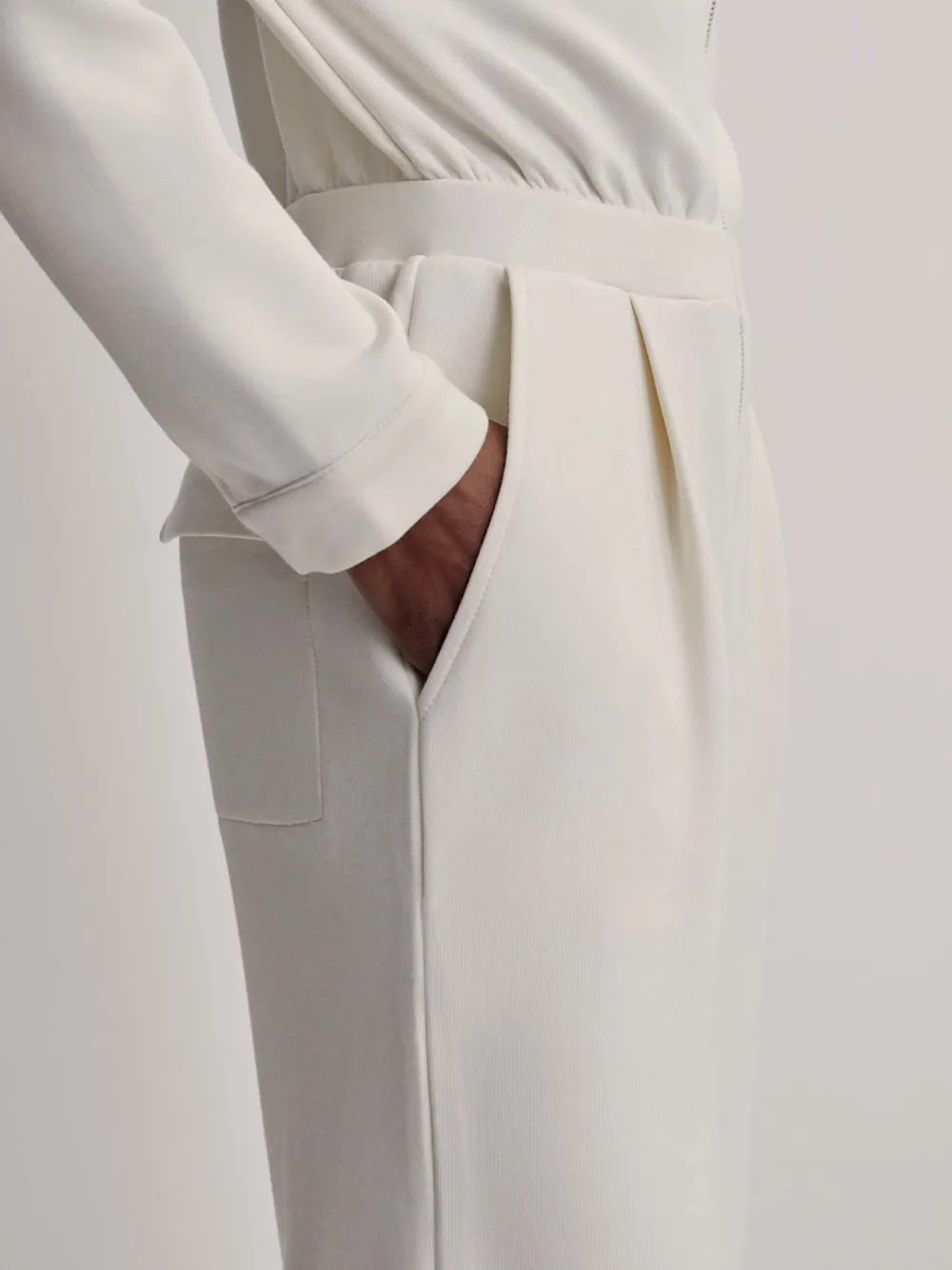 Casual Zip-Front Long-Sleeve Jumpsuit