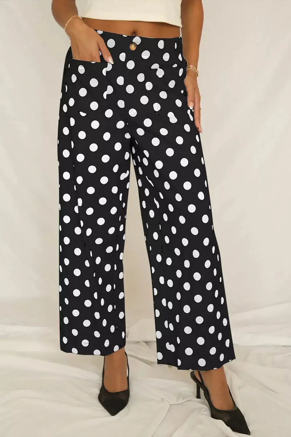 Straight Leg Mid Rise Polka Dot Pocketed Pants