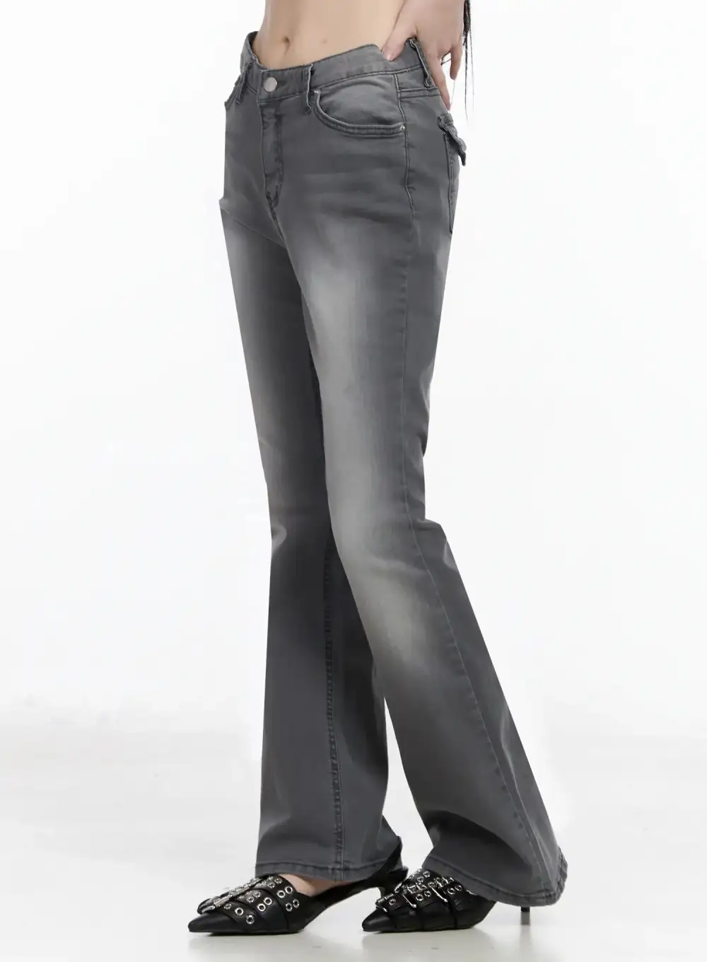 Pocketed Slim Fit Bootcut Jeans