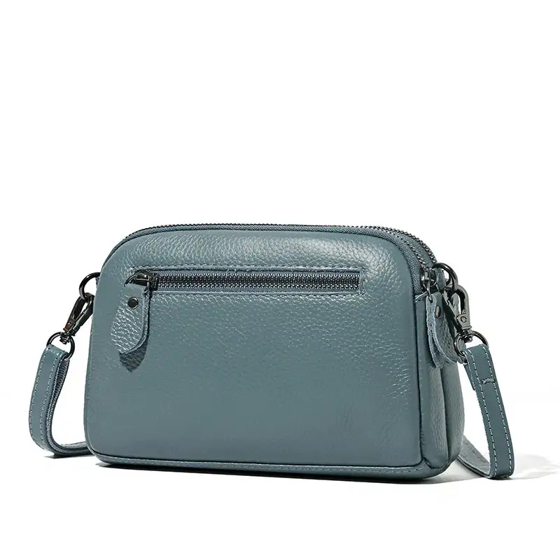 Refined Craft: Brilliant Genuine Leather Signature Handbag