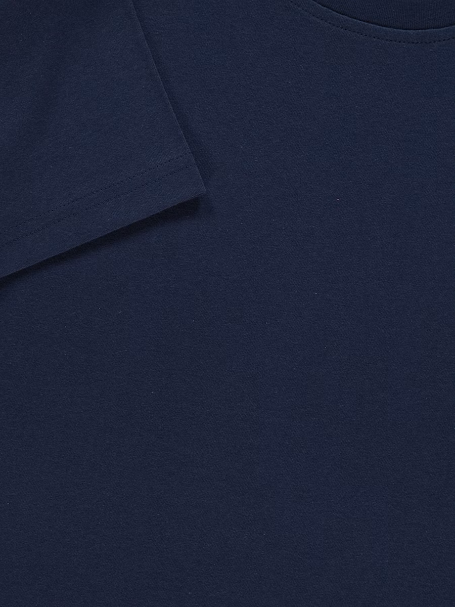 Navy T-Shirt detail 1