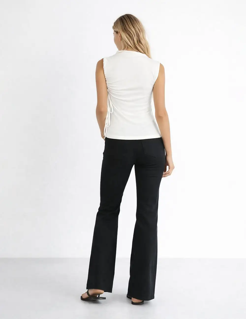 Chic Ruched Side Solid Color Sleeveless Top