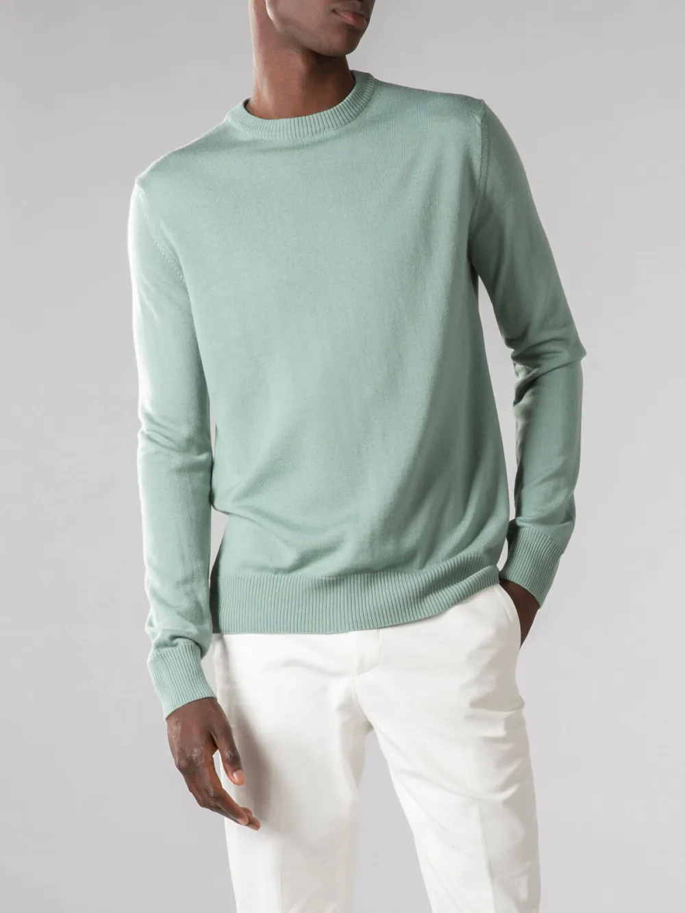 Extrafine Merino Crew Neck Sweater Featuring Merino Wool Slim Fit Crew Neck Knit Construction