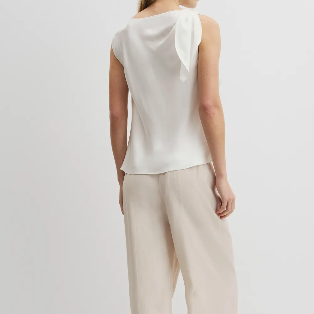 Women's Easy Fit Classic Shirt