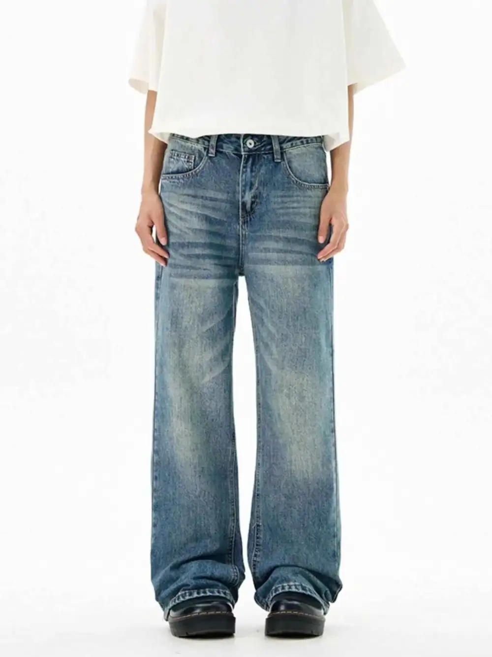 Everyday Wide Leg Jeans