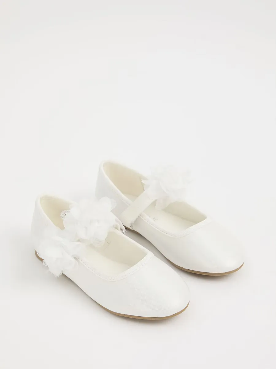 White Shimmer Corsage Ballet Shoes