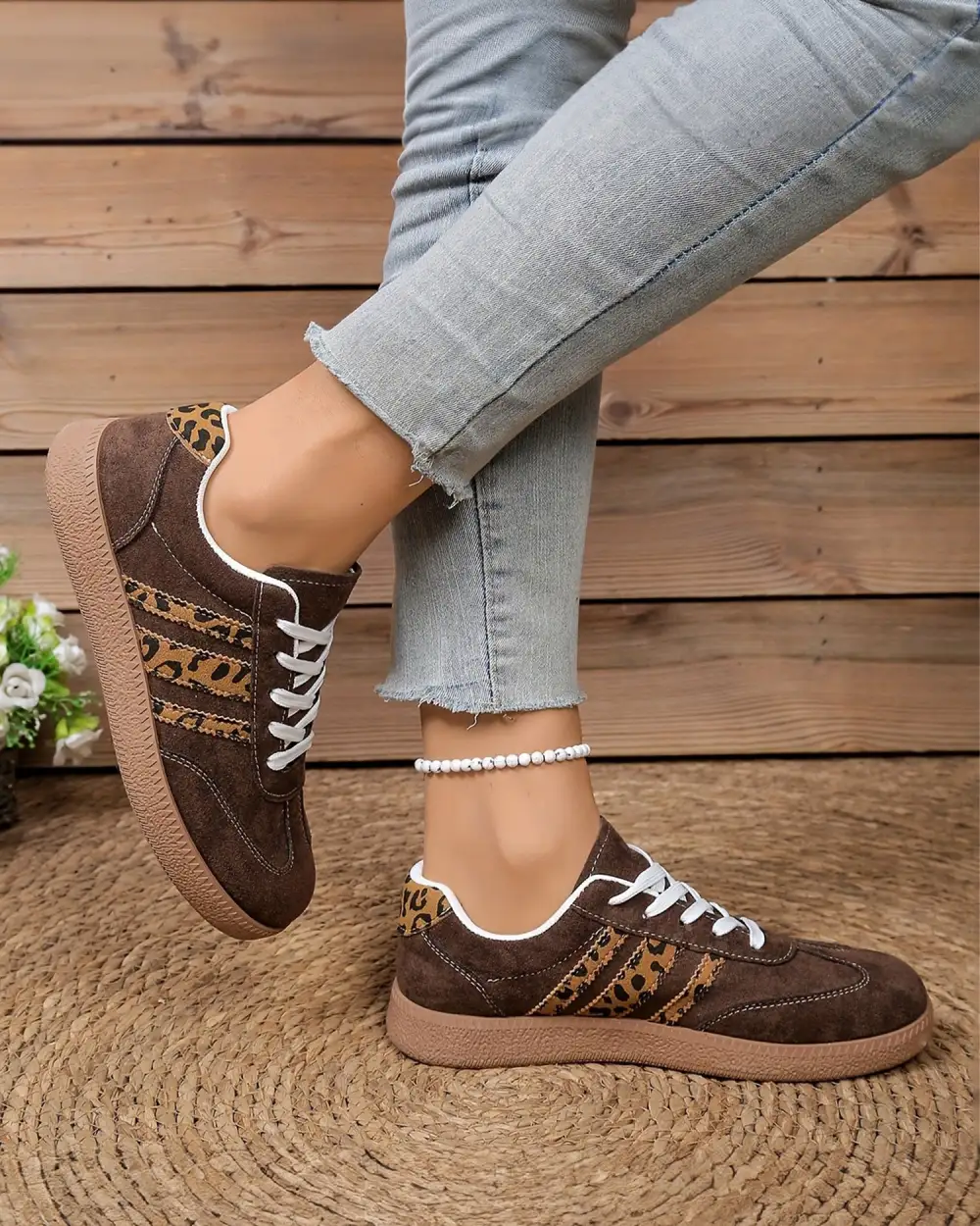 Charming Accent Casual Sneakers