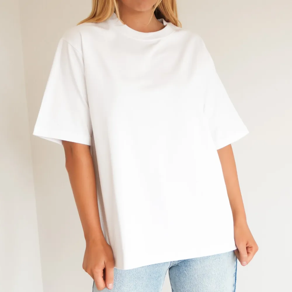 Oversized Short Sleeve Minimal Casual Tee