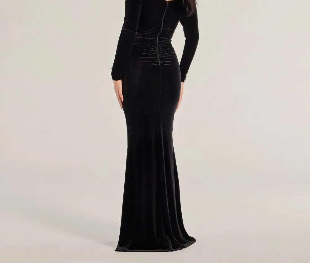 Black Velvet Off-The-Shoulder Mermaid Dress