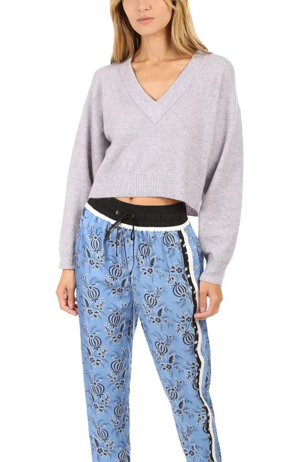 V-Neck Wool Cropped Sweater