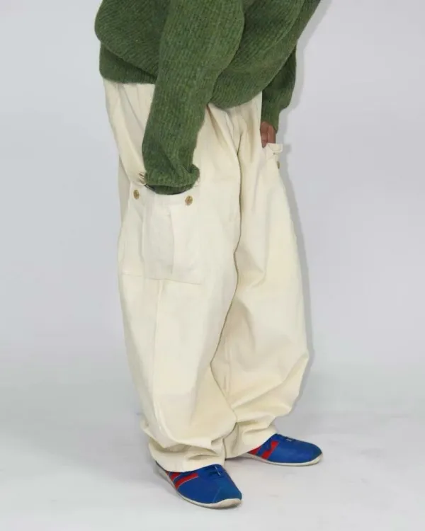 Everyday Corduroy Relaxed Solid Cargo Pants