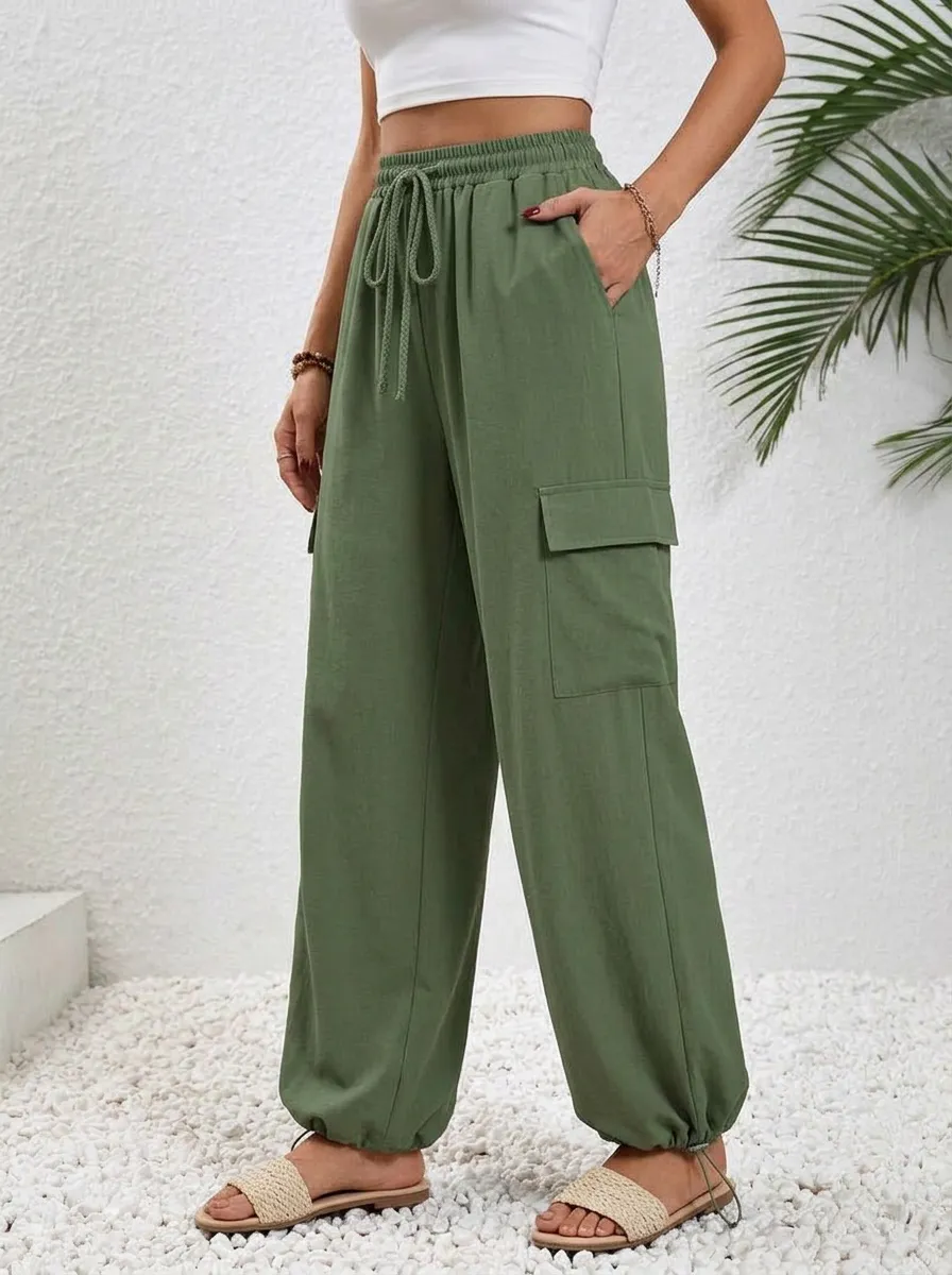 Women's Straight-Leg Drawstring Cargo Joggers