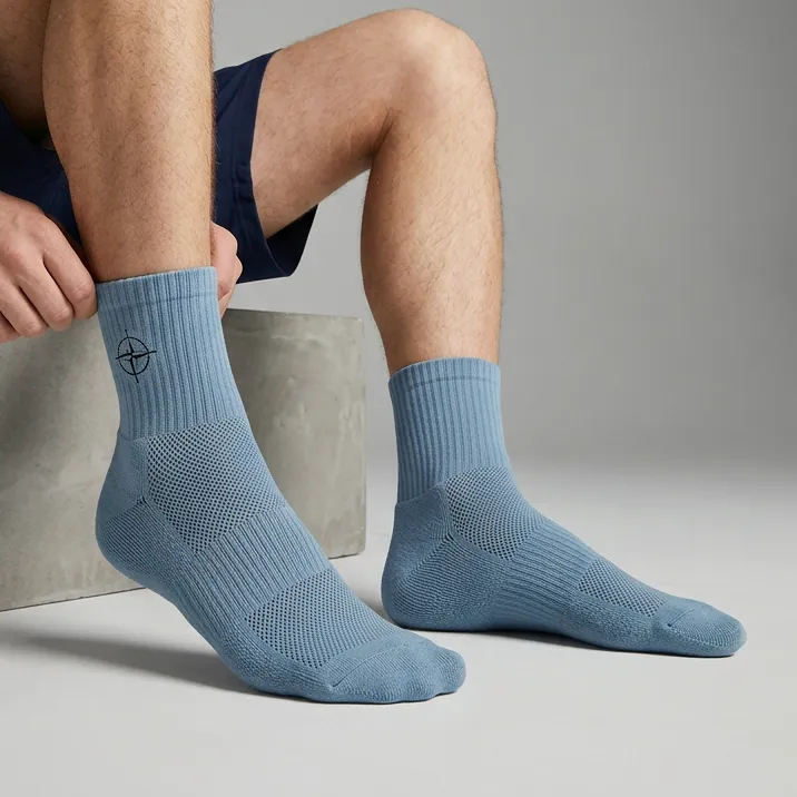 Men's Compass Emblem Minimalist Socks