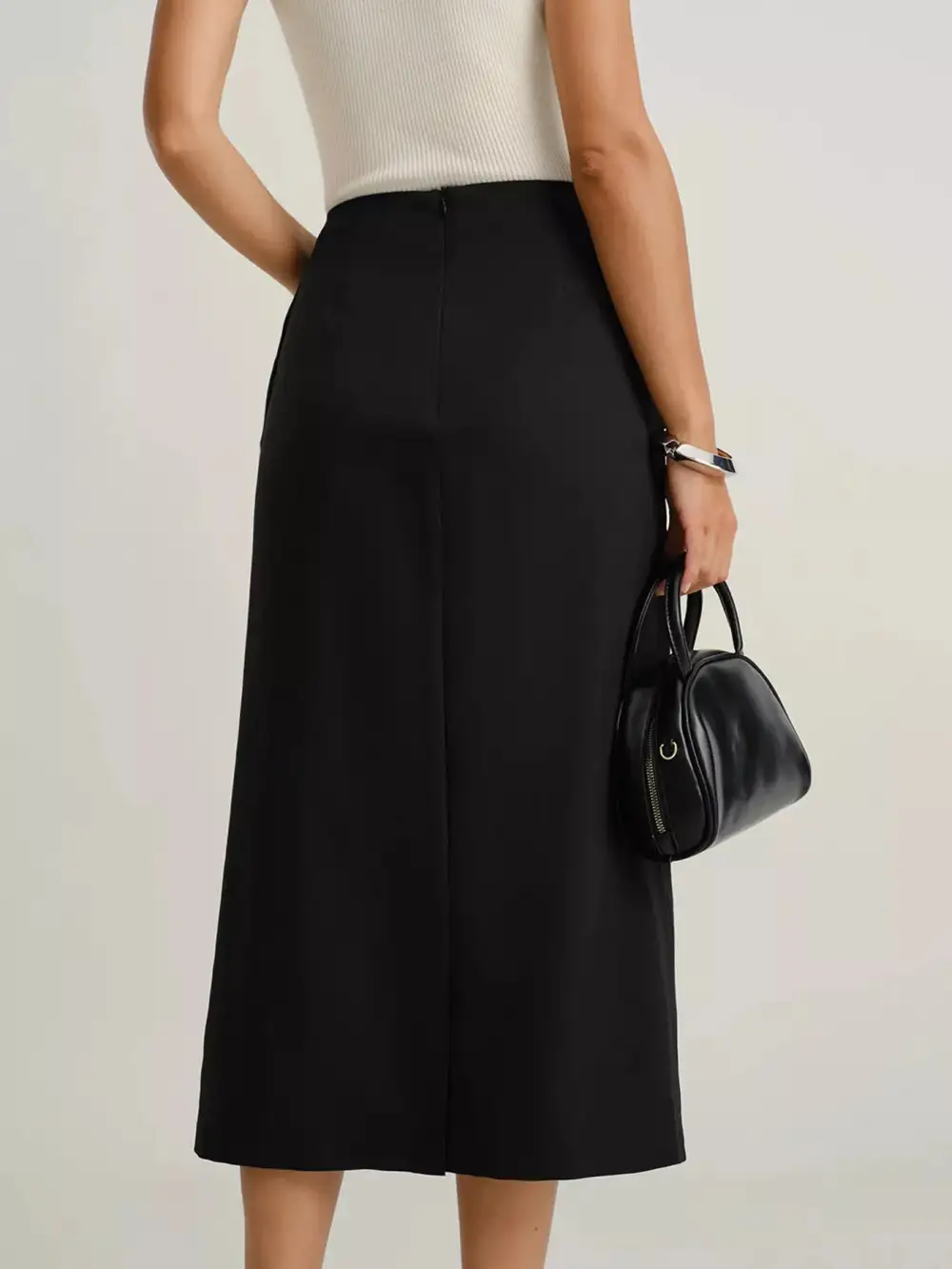 Pocketed Button Front Midi Skirt