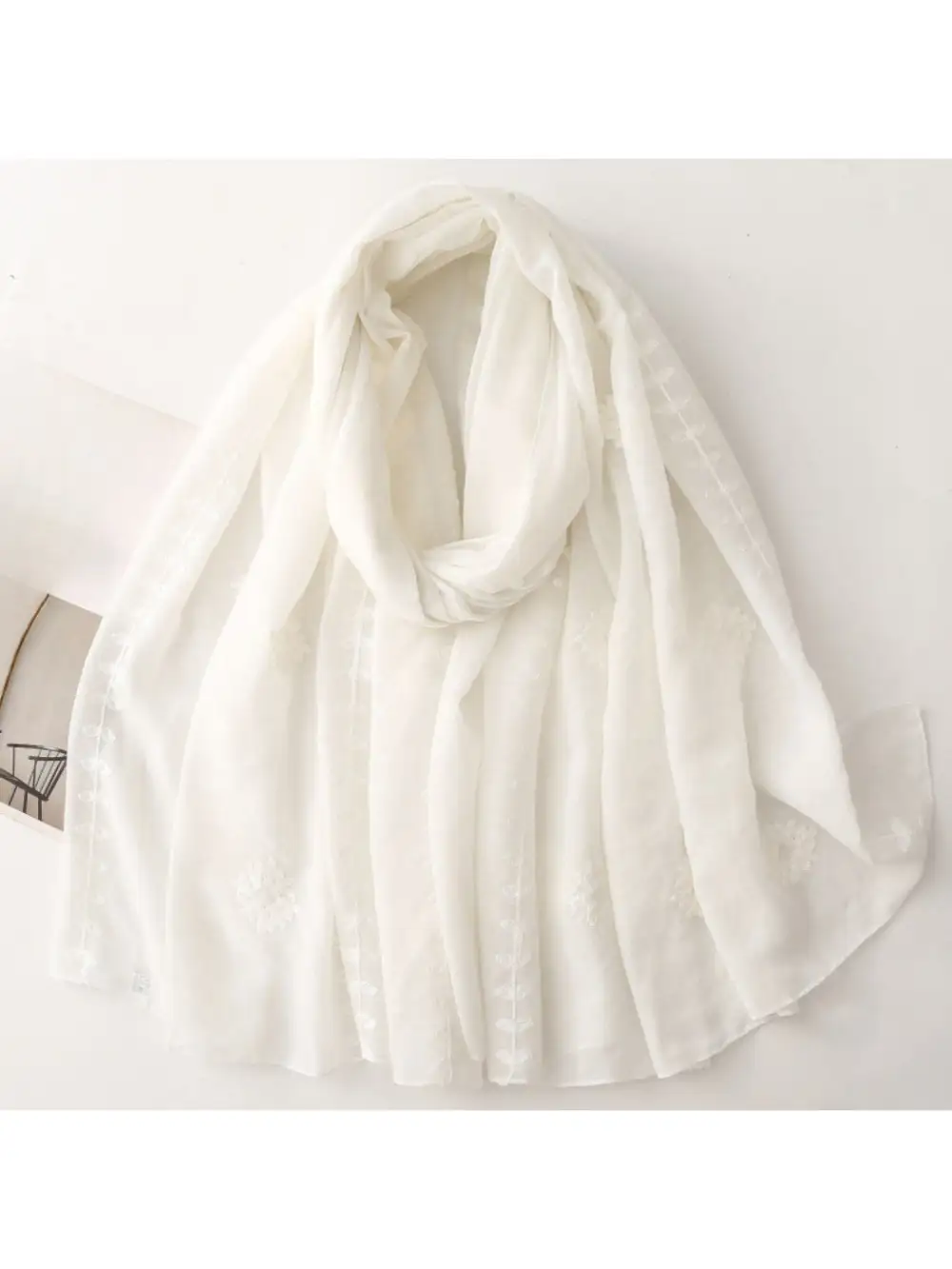 Modern Motif Trim Soft Scarf