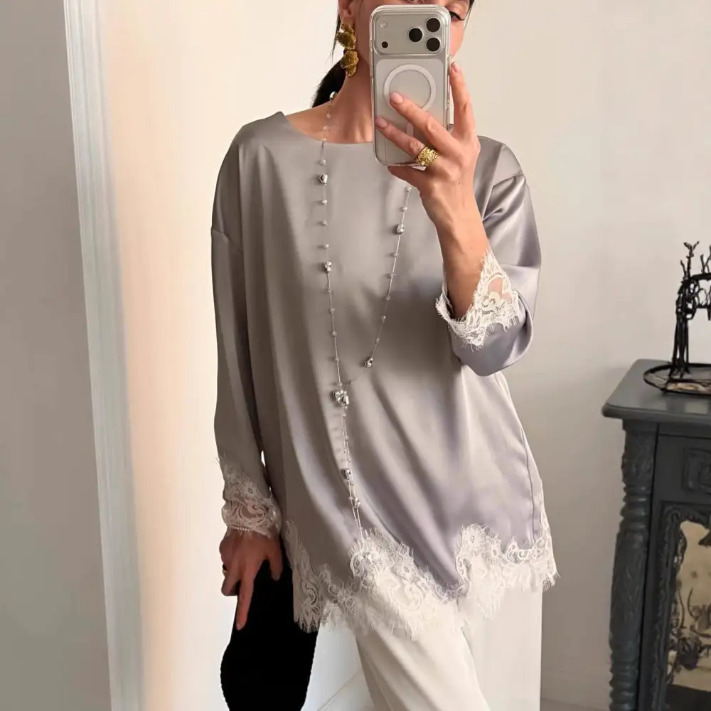 Women's Lace Round-Neck T-Shirt