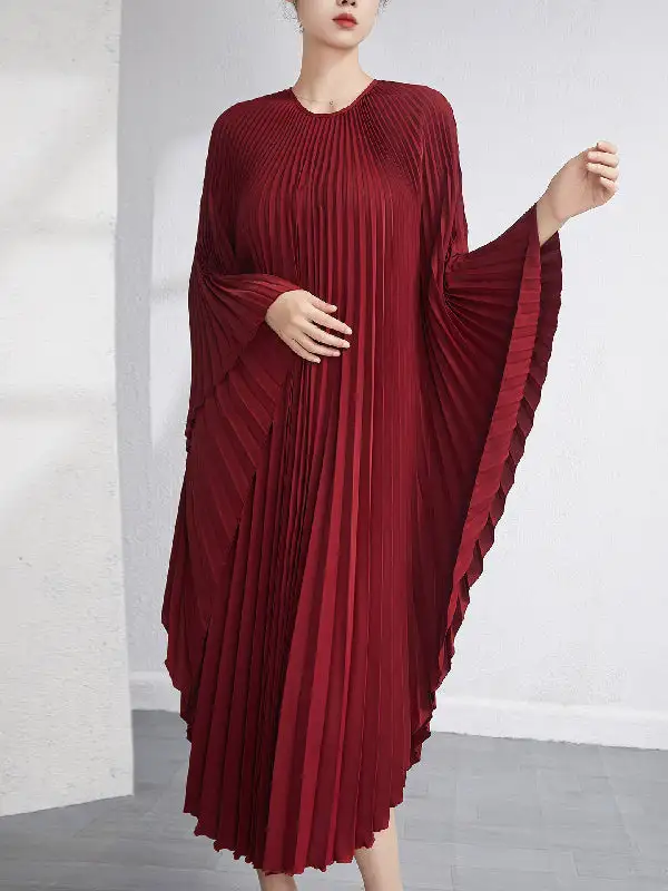 Sleeves Pleated Maxi Dress