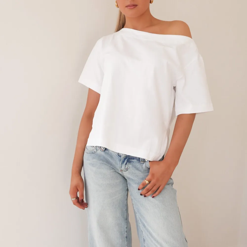 Cropped Relaxed Fit Effortless Casual Tee