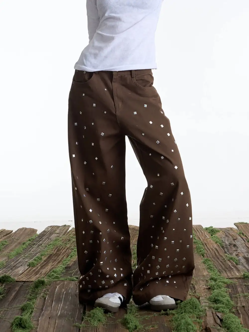 Everyday Rhinestone-Detail Pants