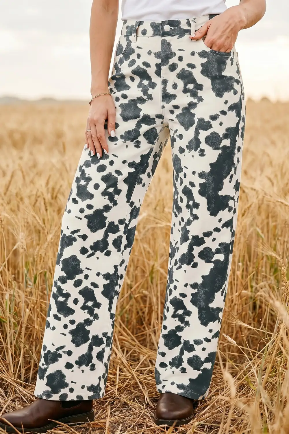 Women's Abstract Print Metal Button Regular Fit Full Length Jeans