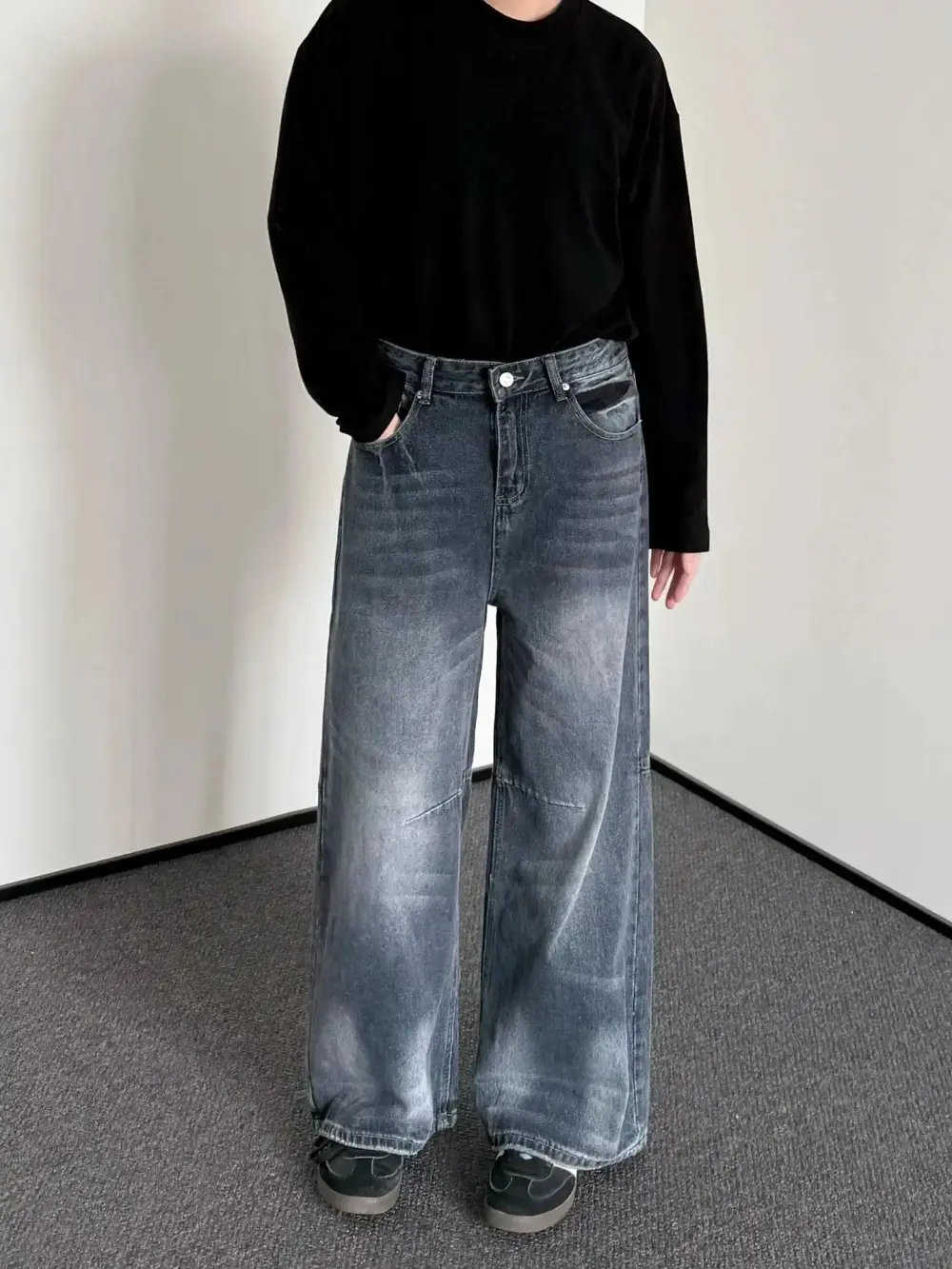 Whisker Faded Bootcut Jeans