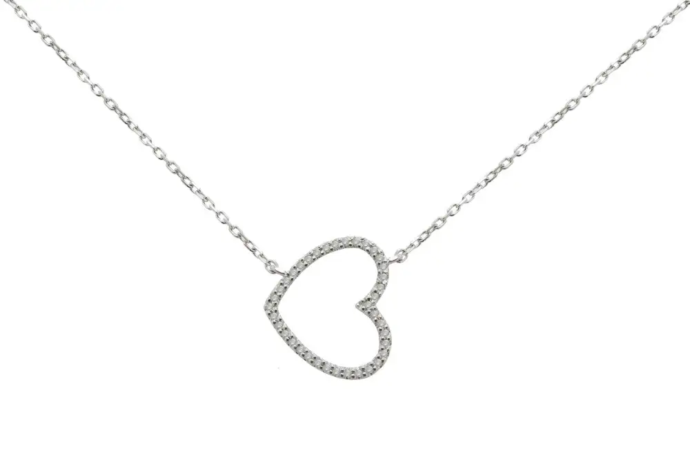 Classic Subtle Heart Diamond Necklace