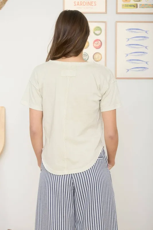 Round Neck Exposed Seam Knit Top