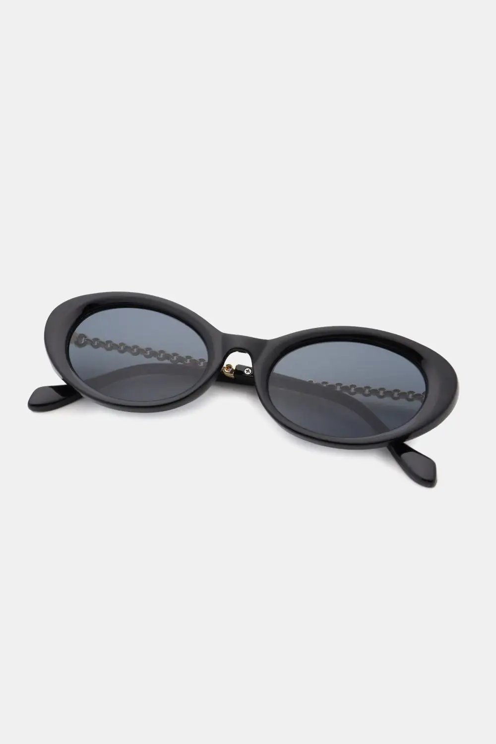 Casual Cat Eye Frame Sunglasses