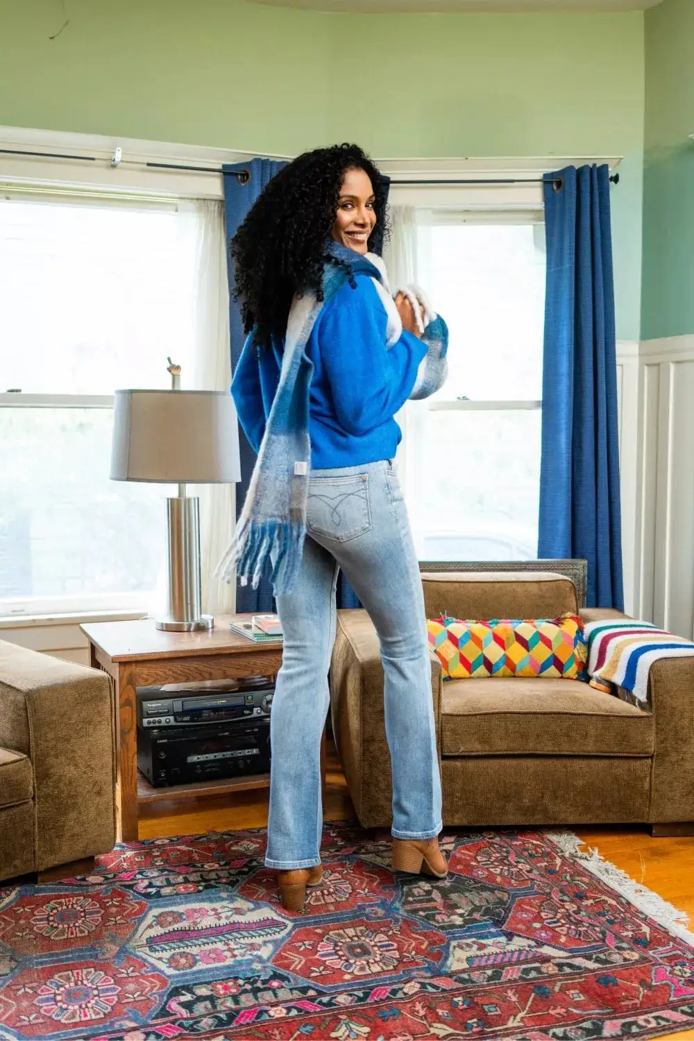 Denim Mid Rise Bootcut Pocketed Jeans