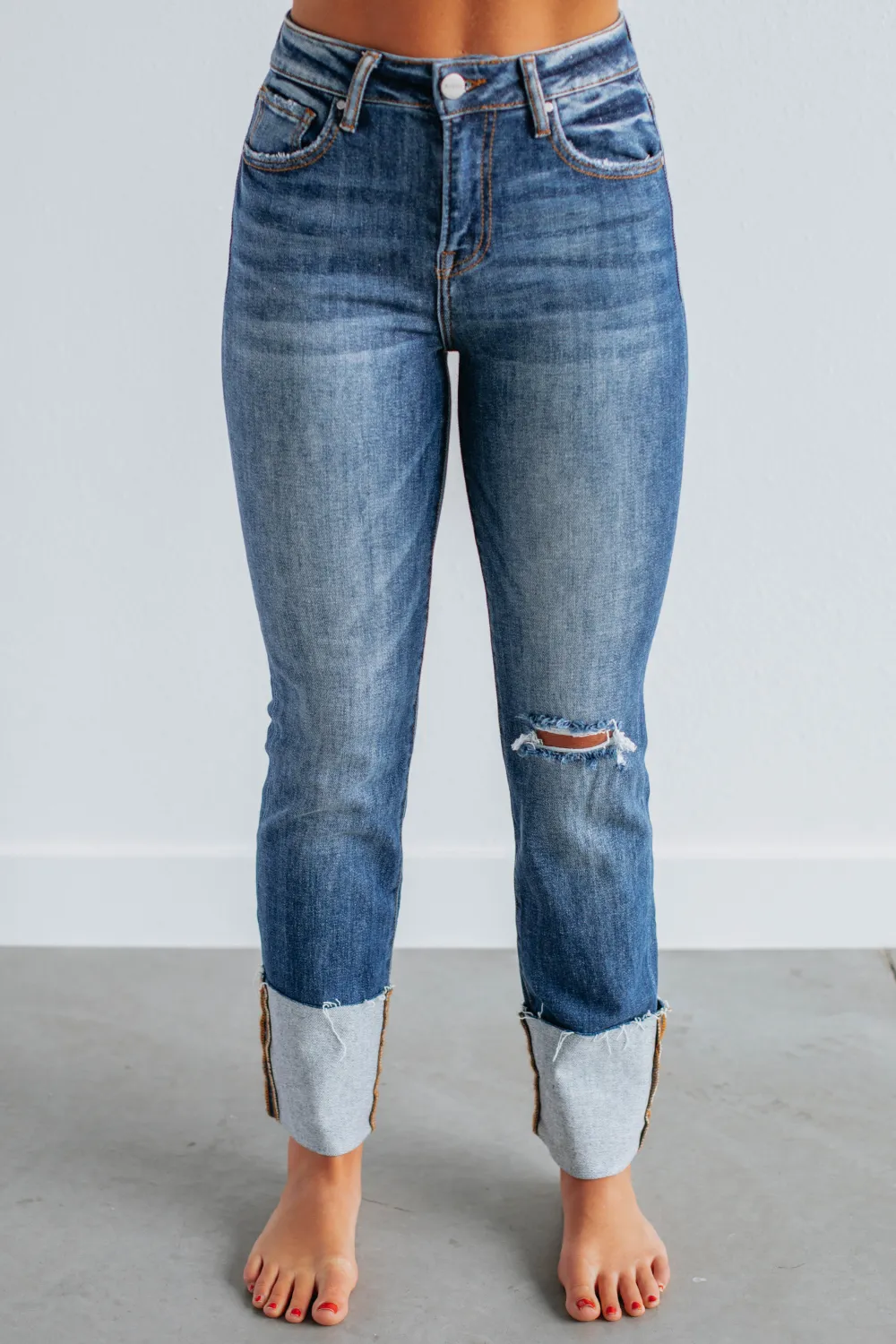 Women's High Rise Distressed Zip Fly Jeans