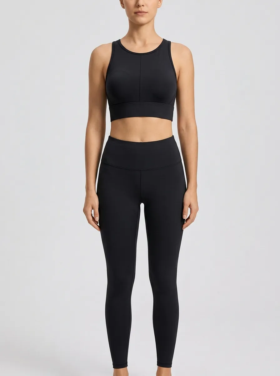 Women's High-Neck Paneled Sports Bra