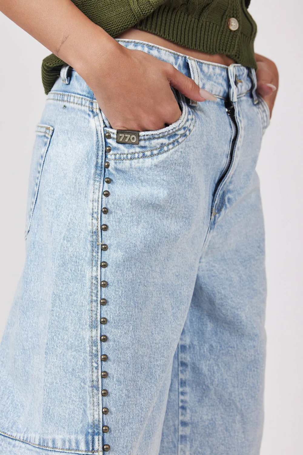 Studded Washed Jeans